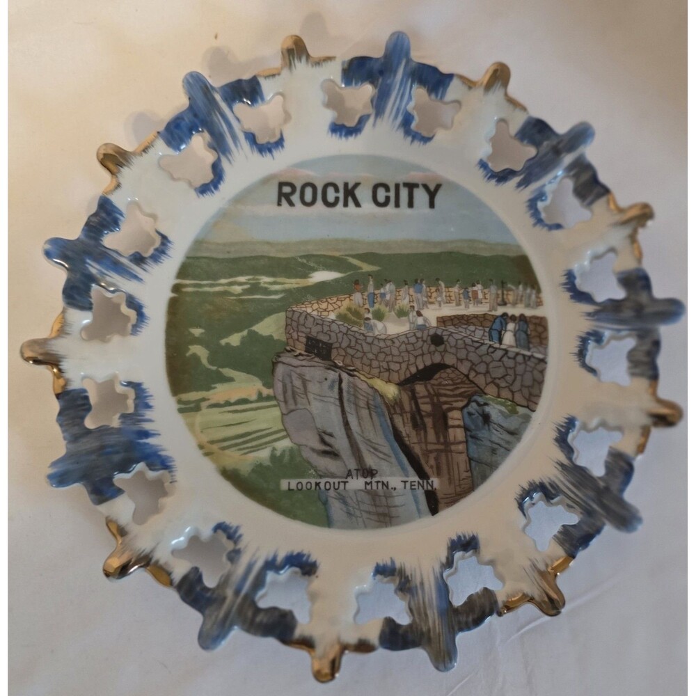 Beautiful Vintage Rock City Lookout Mountain Tennessee Souvenir Plate 10”